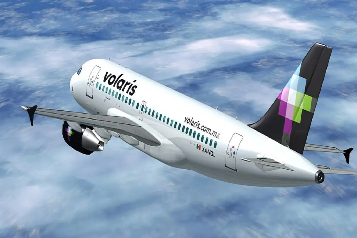 Volaris recurre a pilotos extranjeros para mantener rutas en temporada alta